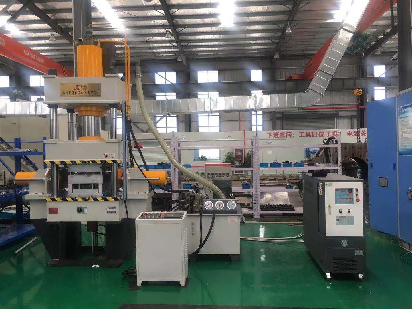 芳綸材料成型模溫機(jī) 芳綸材料成型模溫機(jī)